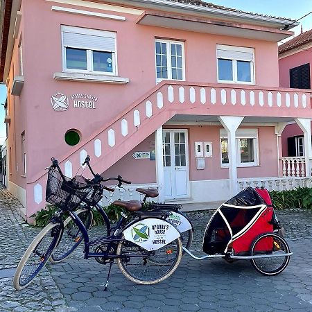 Granny'S Guesthouse ปรายา เด มิรา ภายนอก รูปภาพ